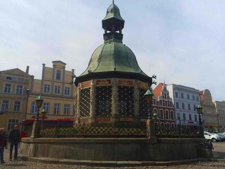 Historischer Ohlerich Speicher Hafen Wismar Ap.18 Экстерьер фото