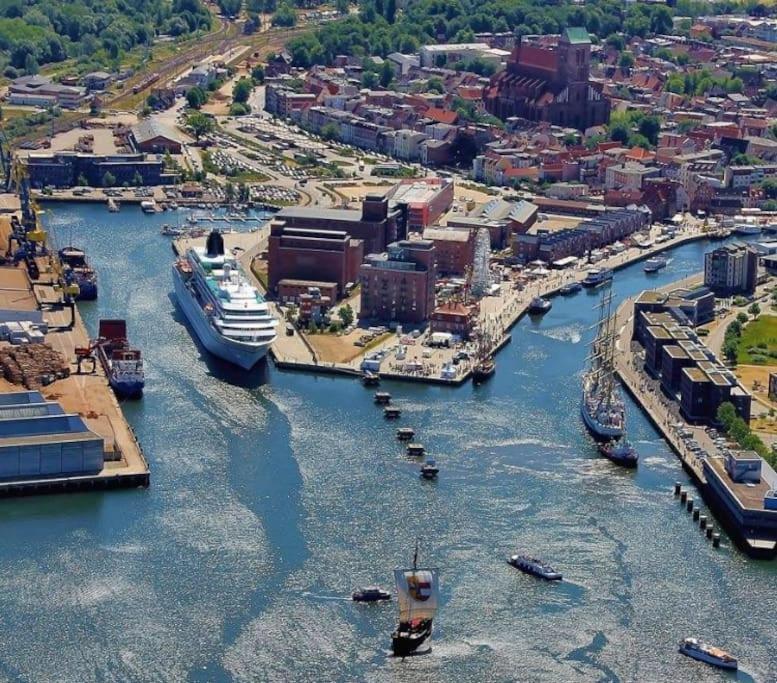 Historischer Ohlerich Speicher Hafen Wismar Ap.18 Экстерьер фото